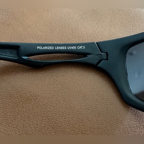 Duduma Polarized Sports Sunglasses - Picture 8 of 9